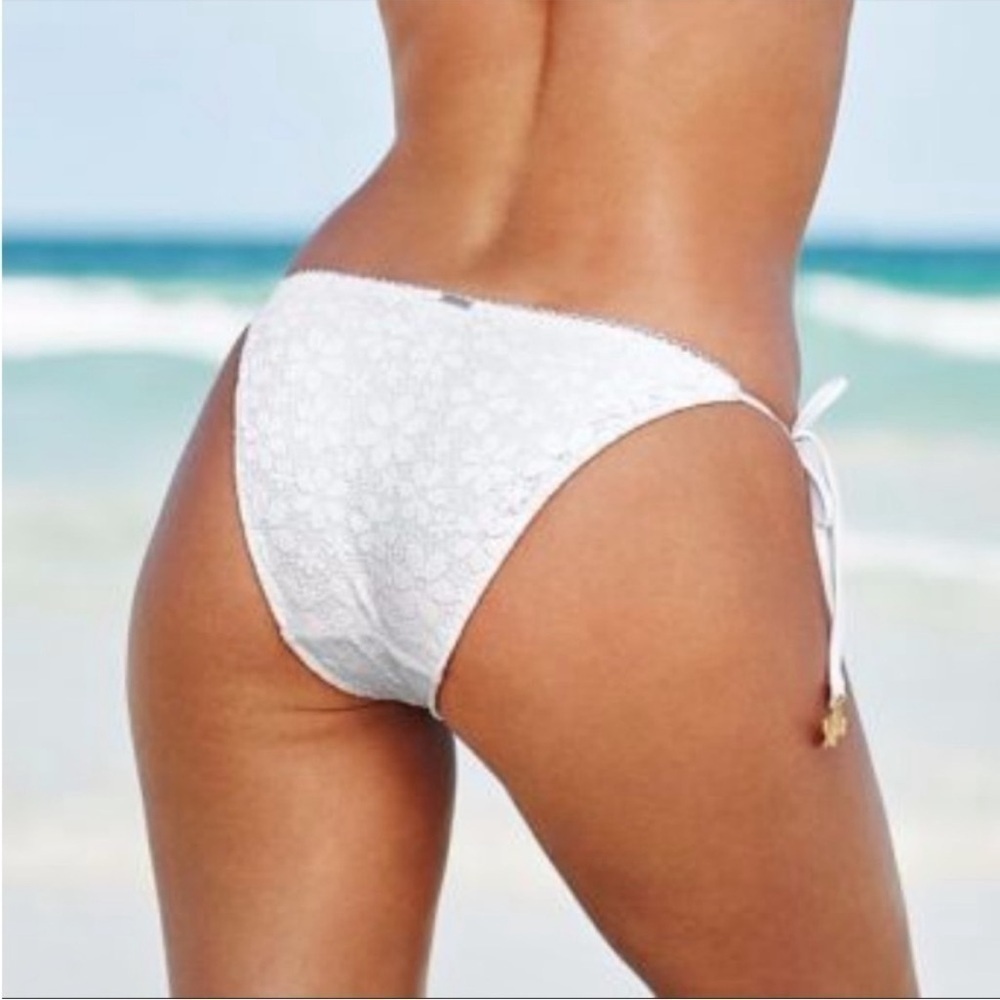 Victoria's Secret Teeny Bikini White Daisy Lace Bikini Bottom